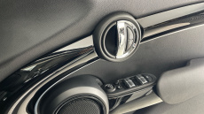 MINI Hatchback 1.5 Cooper Classic 5dr Auto Petrol Hatchback